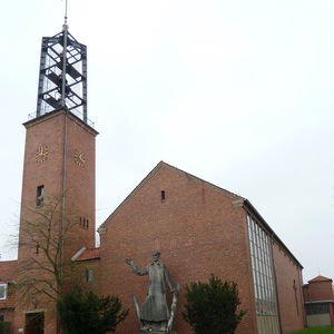 Die katholische Kirche St. Norbert in Friedland.